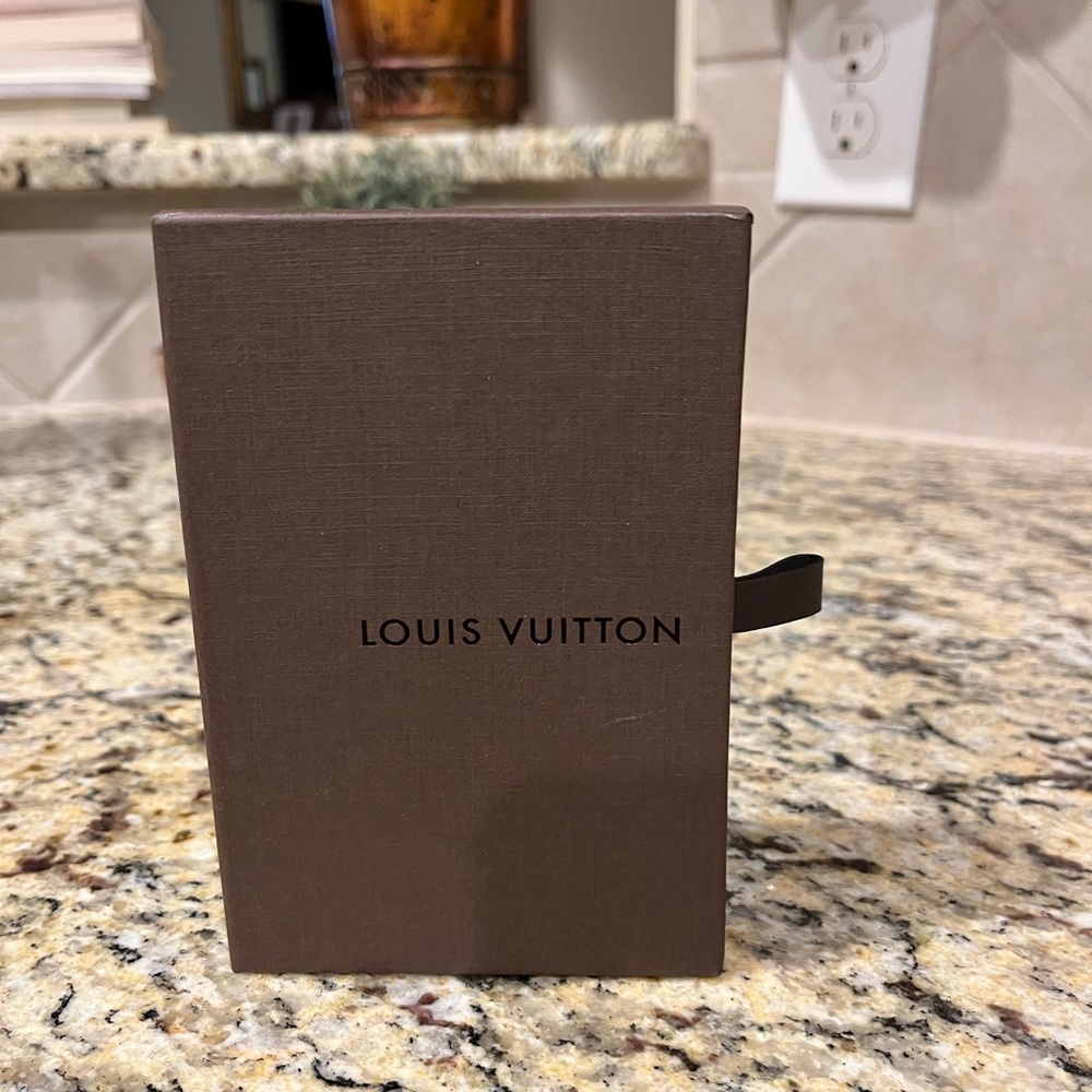 Louis Vuitton Brown and Cream Box